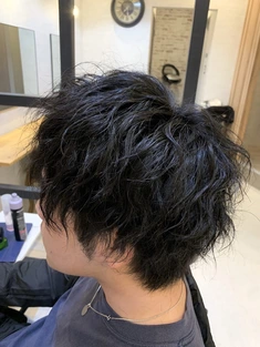 《Agu hair》メンズ波巻きパーマ マッシュスタイル