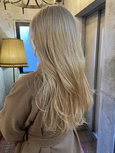 blond long hair