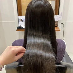 PiMヘアエステストレート艶髪ロング