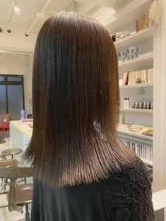 【CHESTER】チャコールグレー 髪質改善 ストレートヘア
