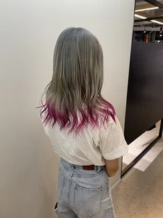 裾カラー　ピンクカラー　ホワイトグレージュ　派手髪