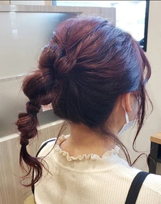 デザインピンクブラックカラー アップヘアアレンジ