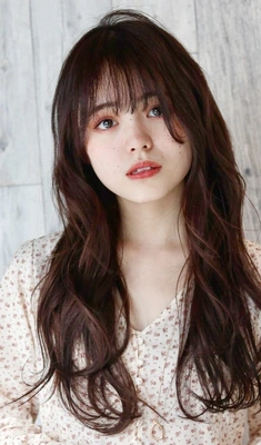 韓国女優美髪レイヤーカットロング