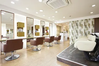 HAIR BRAND LINK トアロード店店内