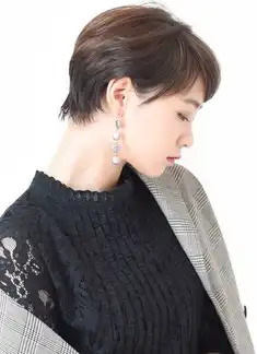 大人ショート ヘアスタイル