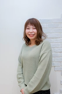 川村 美里