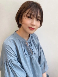 山里 愛佳