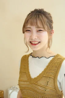 岳野 麻里菜