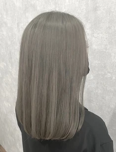 VIM hair 泡瀬店 ハイトーンstyle1