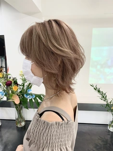 大人こなれヘアレイヤーミディアム