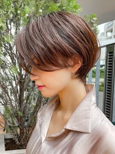 丸みショート 20代30代40代ヘアスタイル  大人美人ショート