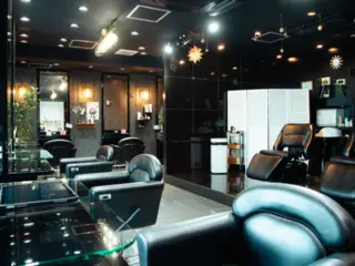 Luce Hair design【ルーチェヘアデザイン】店内