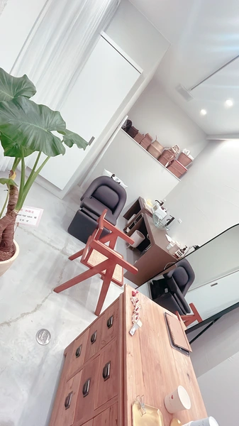 Chamin hair salon店内