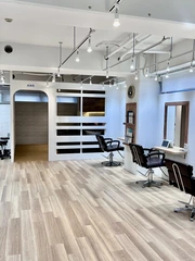 Agu hair russian 大宮店<br>【アグ ヘアー ルシアン】店内