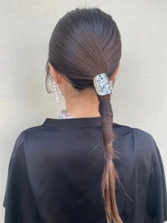 ヘアアレンジお洒落ポニーテール